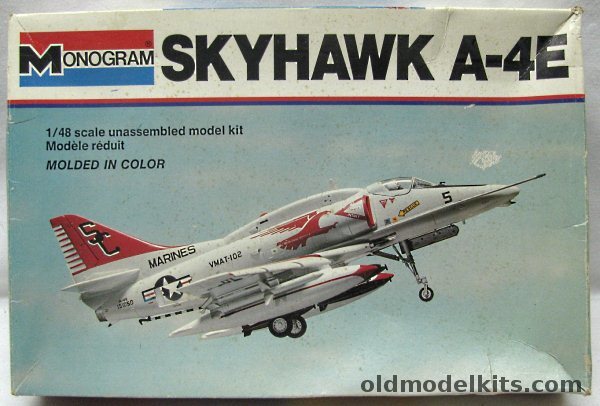 Monogram 1/48 Skyhawk A-4E VMAT-102 Marines or VA-144 Navy, 5406 plastic model kit